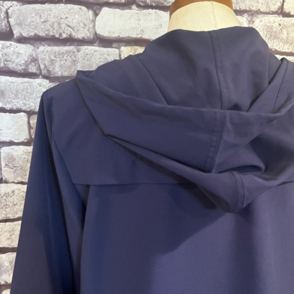 Chico's Zenergy Navy 3/4 Sleeve Jacket Size Small - Picture 7 of 9